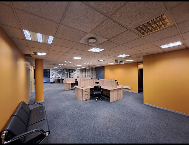 365M² OFFICE TO LET IN MELROSE ARCH